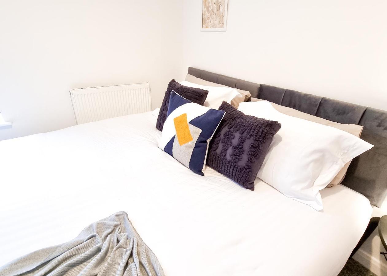 Spacious 3-Bed Near The City Centre Swansea Exterior photo