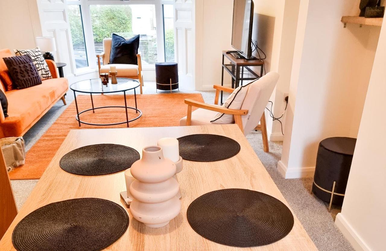 Spacious 3-Bed Near The City Centre Swansea Exterior photo