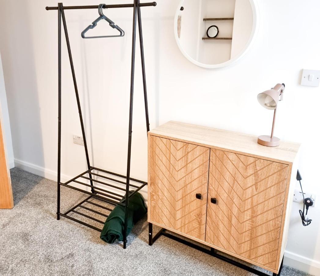 Spacious 3-Bed Near The City Centre Swansea Exterior photo